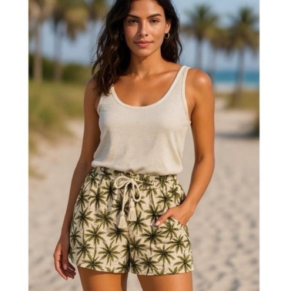 BRIGGS Palm Tree Print Elastic Waist Drawstring Tassels Shorts Size M Linen